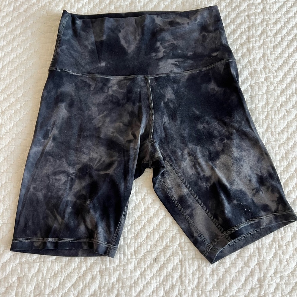 Lululemon Black Tie-Dye Shorts
